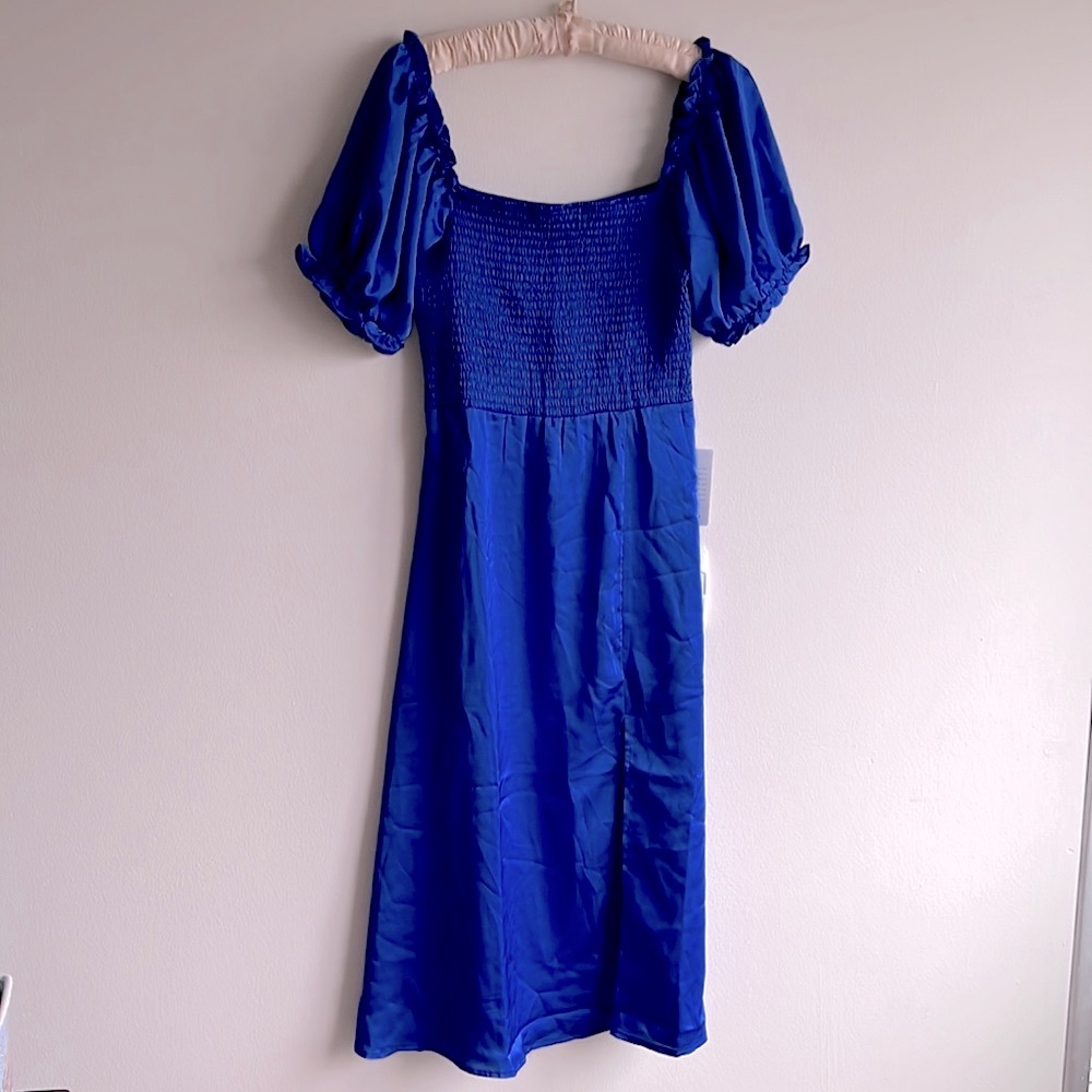 NWT NSR Women’s Royal Blue Puff Sleeve Front Slit MIDI Dress Size Small
